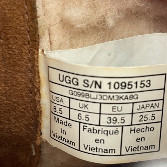 UGG Blayre Boot lll Chipmunk 1095153  Shearling Buckle Moto Boots 8.5 - Picture 9 of 9